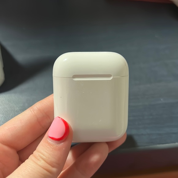 Generation 1 air pods
